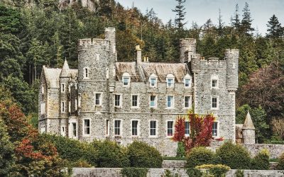 Experience Ireland’s History: An Overnight Stay in Enchanting Irish Castles